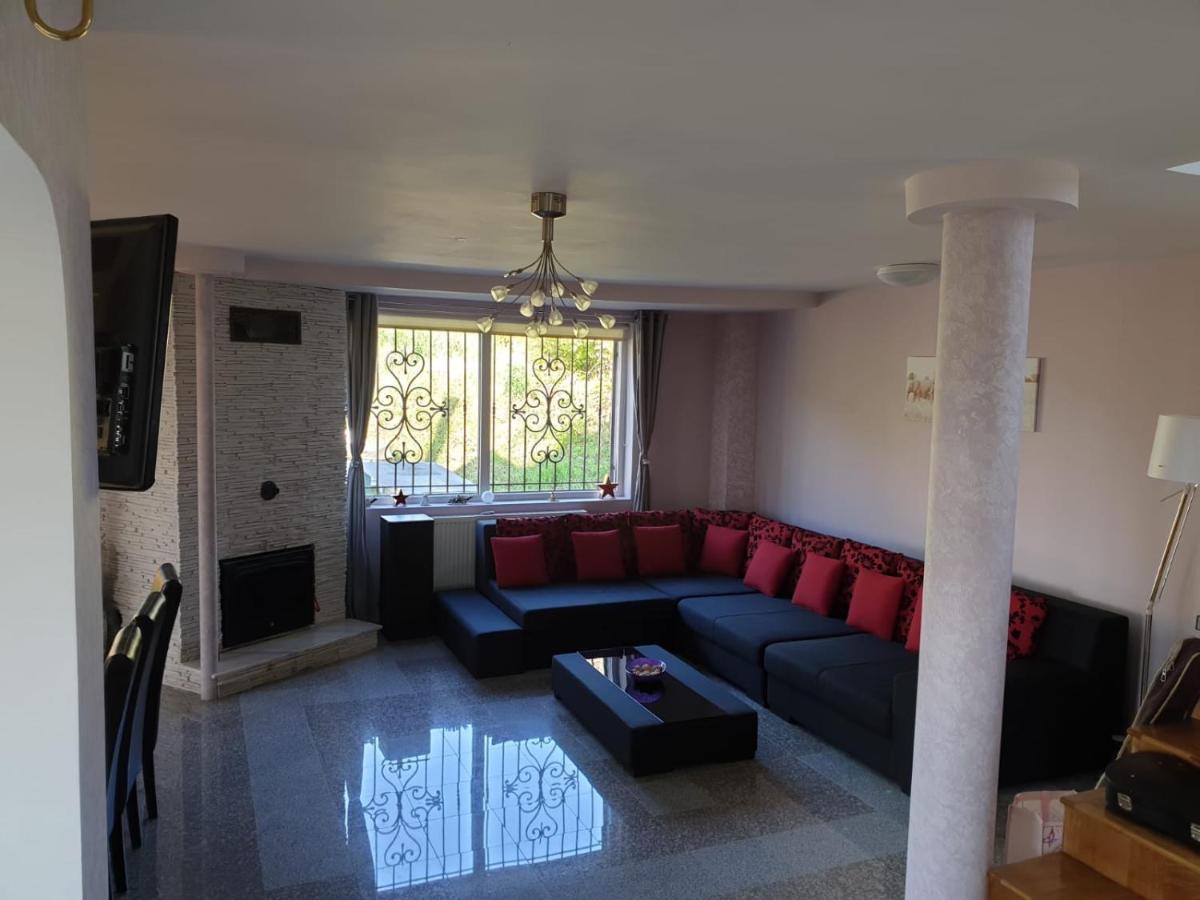 Appartamento Lidia House Alba Iulia Esterno foto
